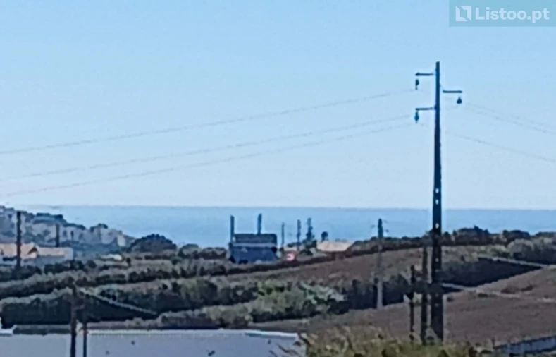 Moradia T4 para Venda em Encarnação Foto 17