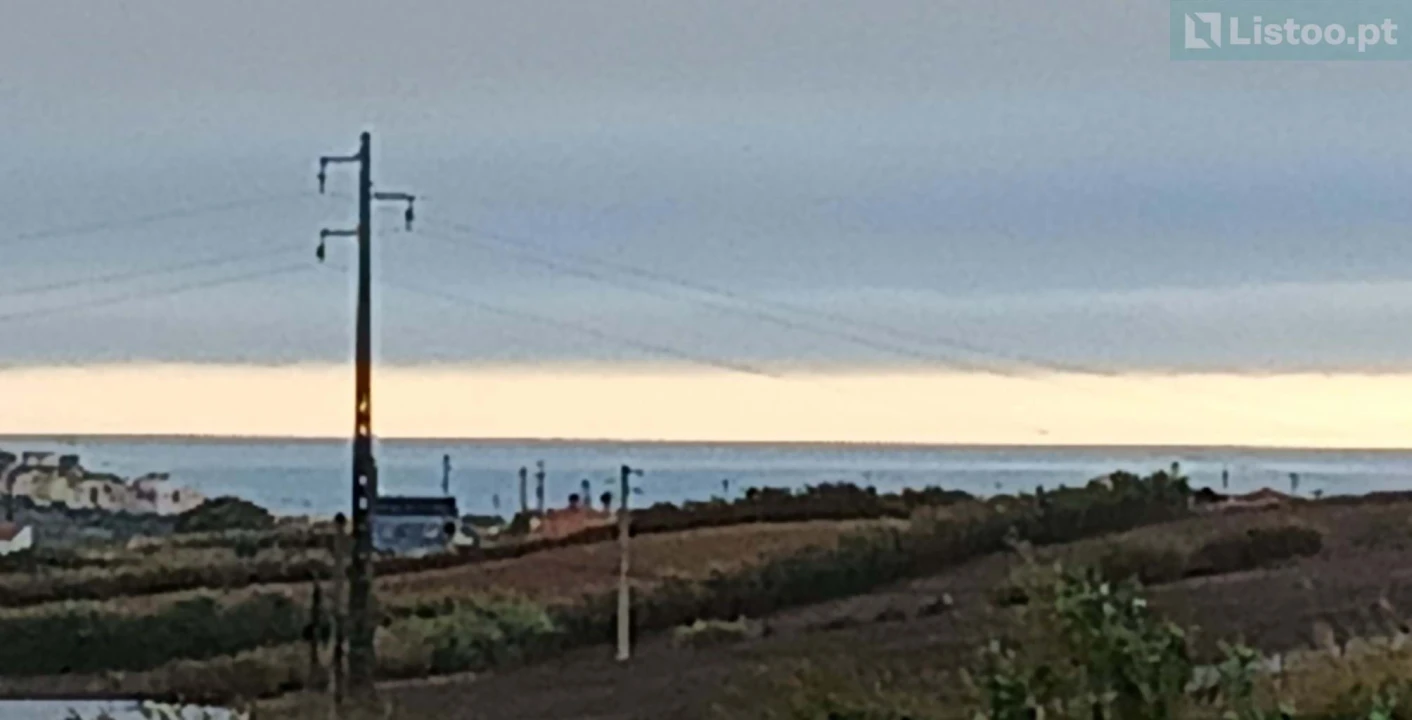 Moradia T4 para Venda em Encarnação Foto 3