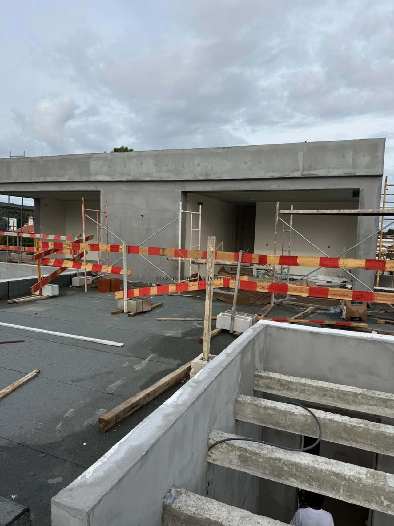 Moradia T4 para Venda em Charneca de Caparica e Sobreda Foto 9