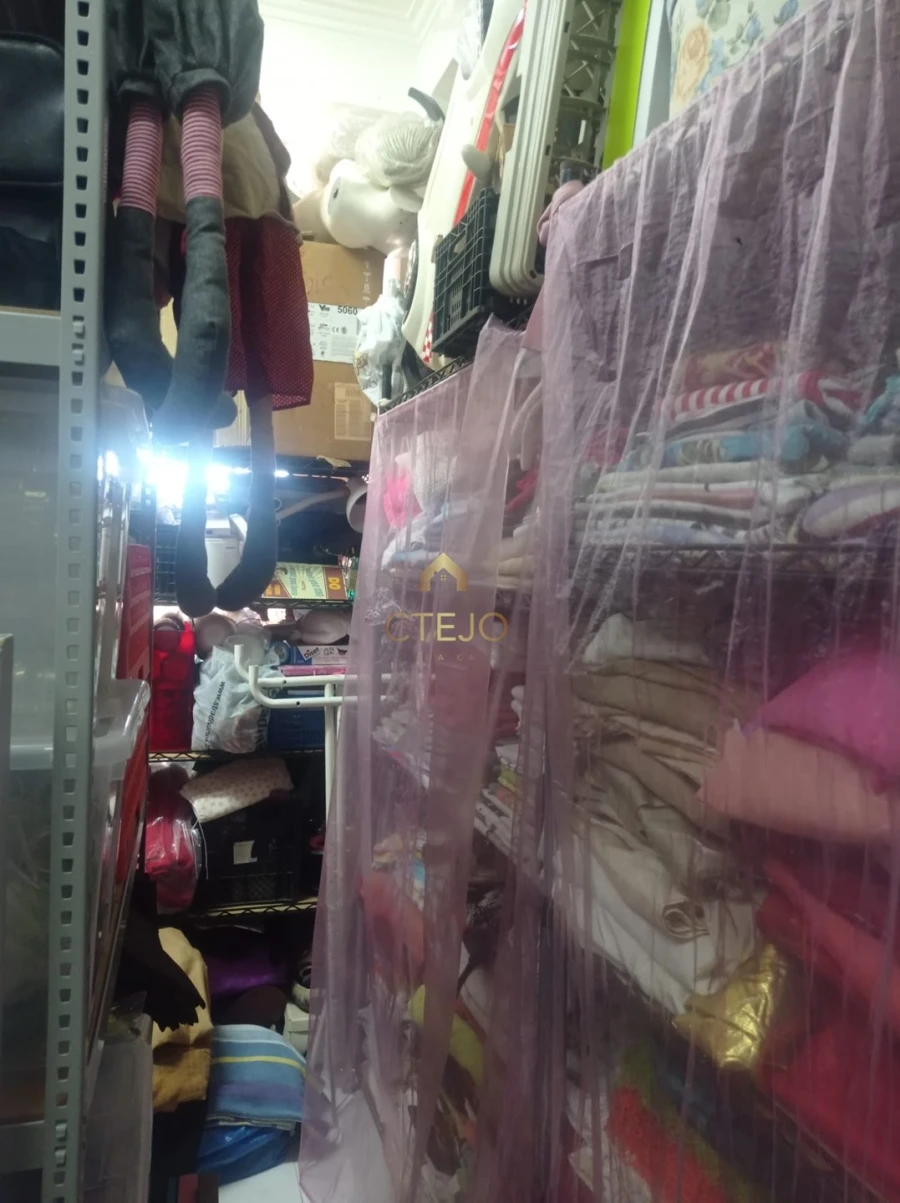 Negócio para Venda em Santa Iria de Azoia, São João da Talha e Bobadela Foto 2