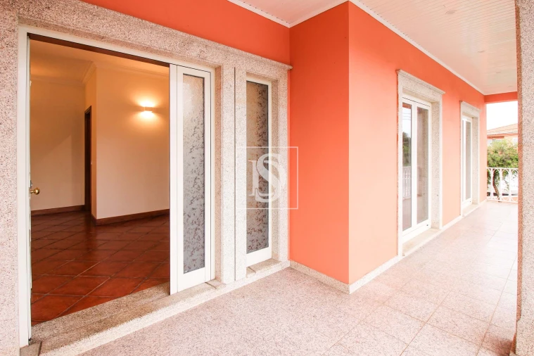 Moradia T3 para Venda em Nine Foto 3