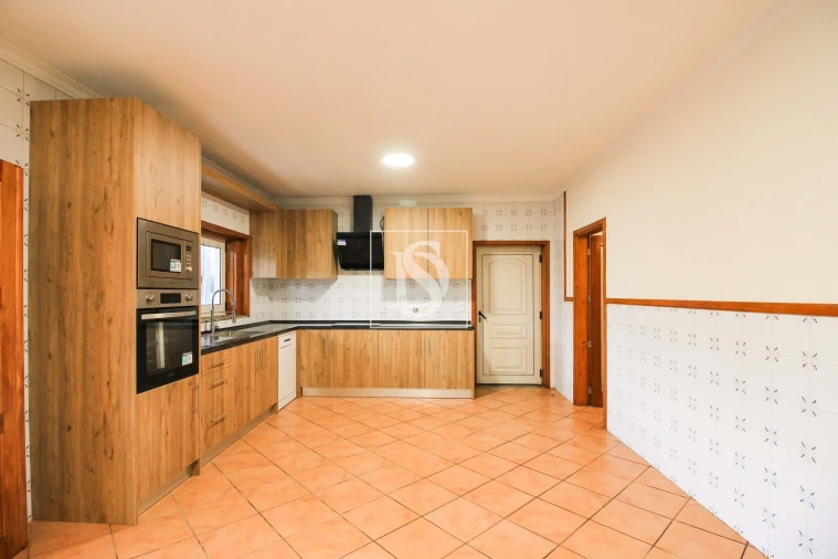 Moradia T3 para Venda em Nine Foto 13