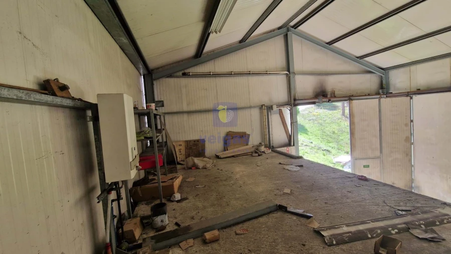 Armazém para Venda em Arrabal Foto 16