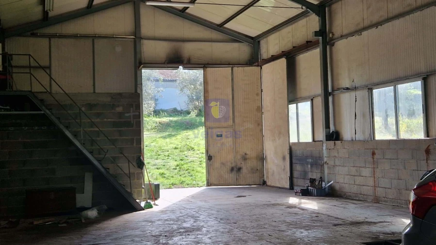 Armazém para Venda em Arrabal Foto 20