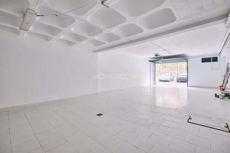 Armazém para Venda em Massamá e Monte Abraão Foto 10