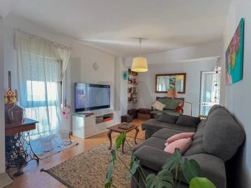 Apartamento T3 para Venda em Faro (Sé e São Pedro)