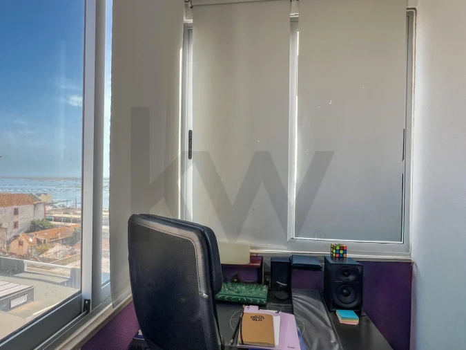 Apartamento T3 para Venda em Faro (Sé e São Pedro) Foto 24
