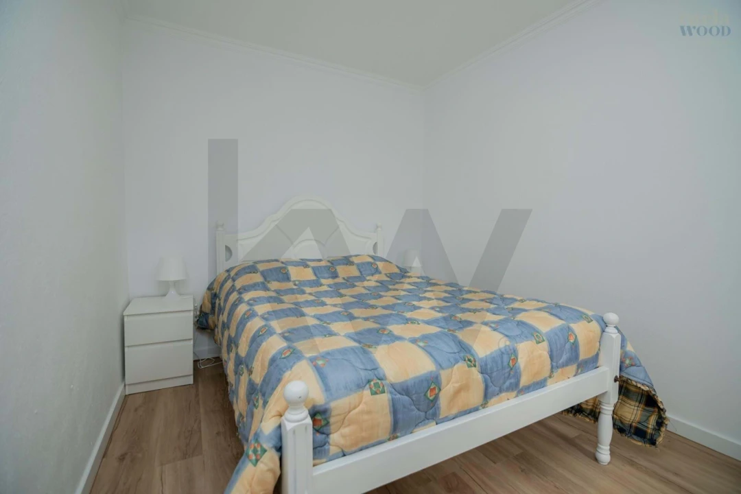 Apartamento T2 para Venda em Portimão Foto 23