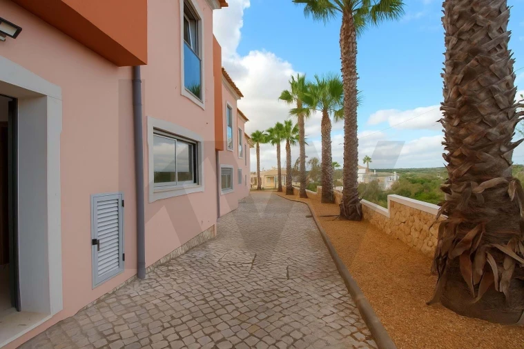 Moradia T3 para Arrendamento férias em Albufeira e Olhos de Água Foto 16