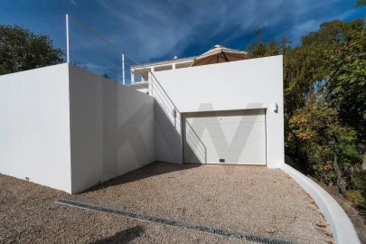 Moradia T4 para Venda em Loule (São Clemente)