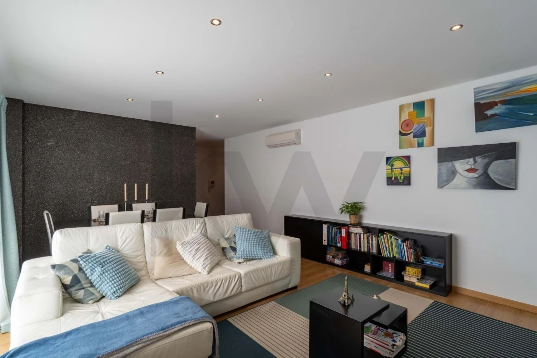 Apartamento T3 para Venda em Pechão Foto 22