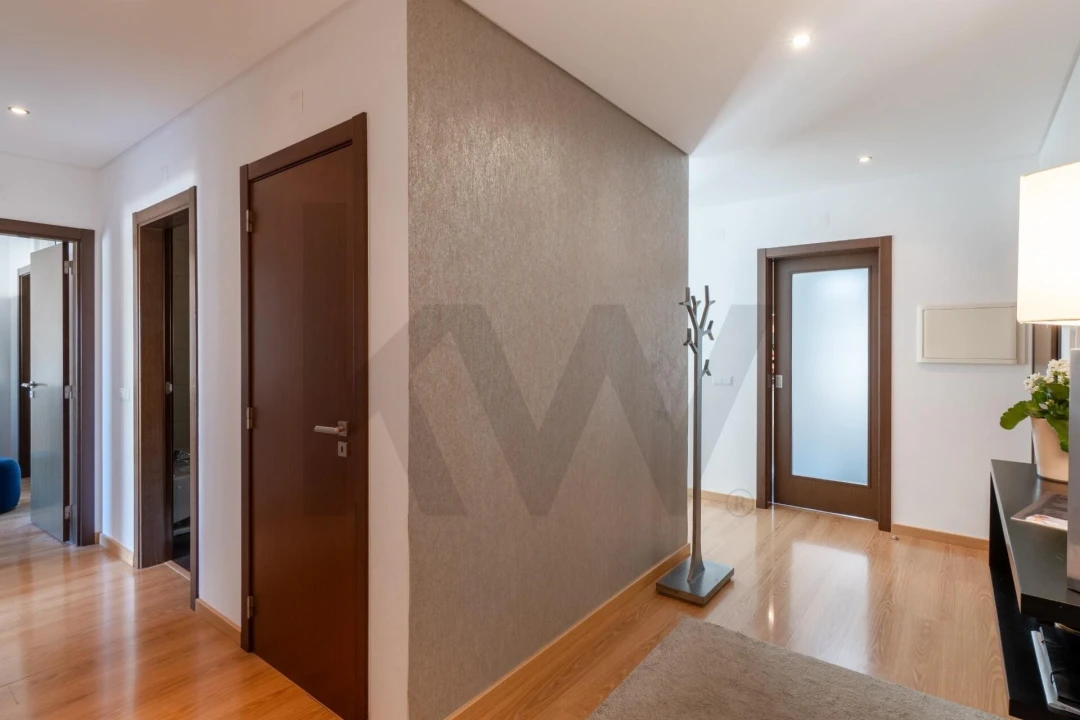 Apartamento T3 para Venda em Pechão Foto 23