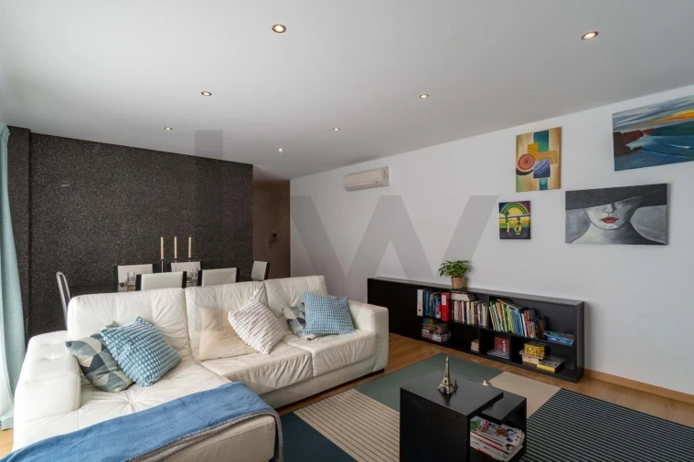 Apartamento T3 para Venda em Pechão Foto 22