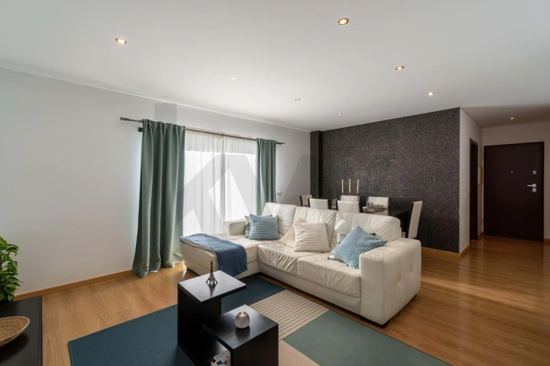 Apartamento T3 para Venda em Pechão Foto 19