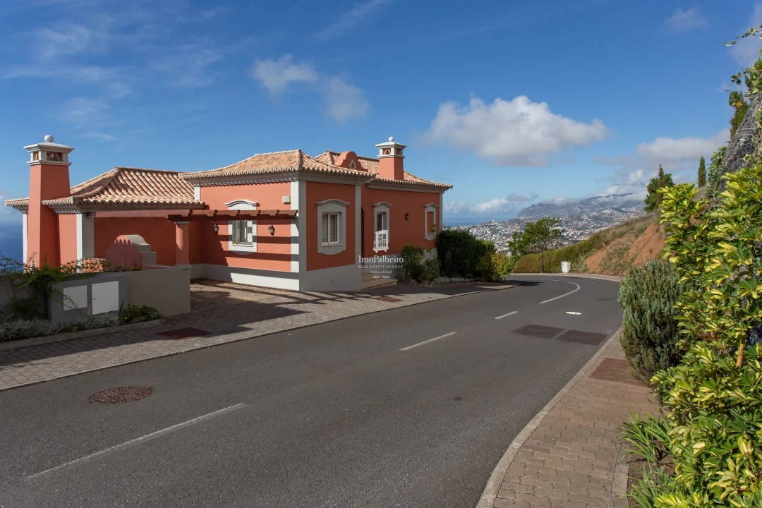 Moradia T3 para Venda em São Gonçalo Foto 2