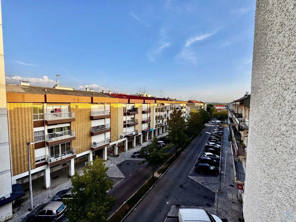 Apartamento T3 para Venda em São Pedro de Tomar Foto 15