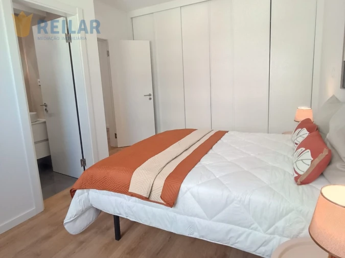 Apartamento T3 para Venda em Benfica Foto 3