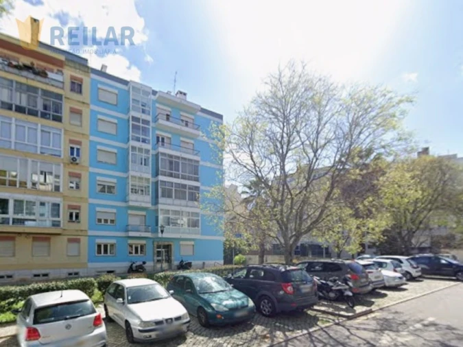 Apartamento T3 para Venda em Benfica Foto 17
