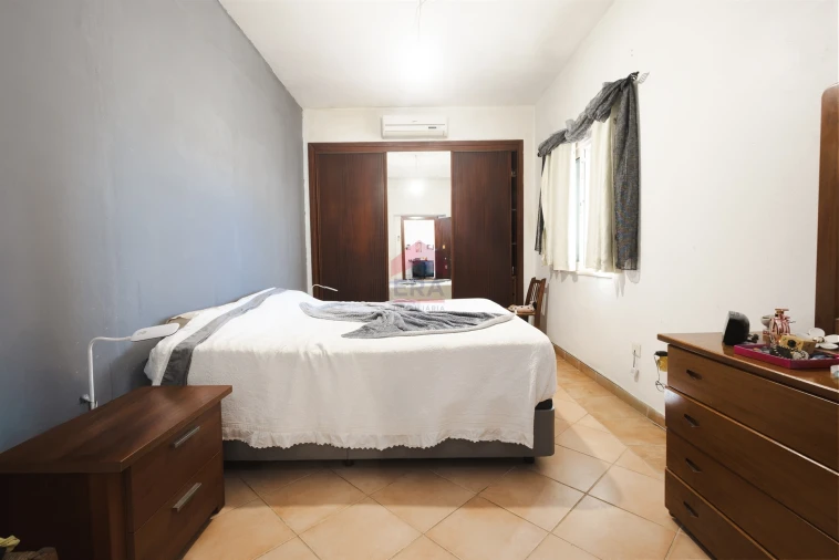 Moradia T0 para Venda em Querença, Tôr e Benafim Foto 7