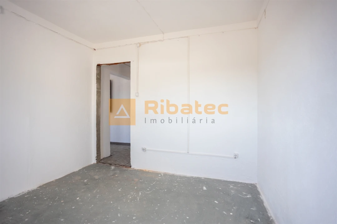 Moradia T2 para Venda em Coruche, Fajarda e Erra Foto 5