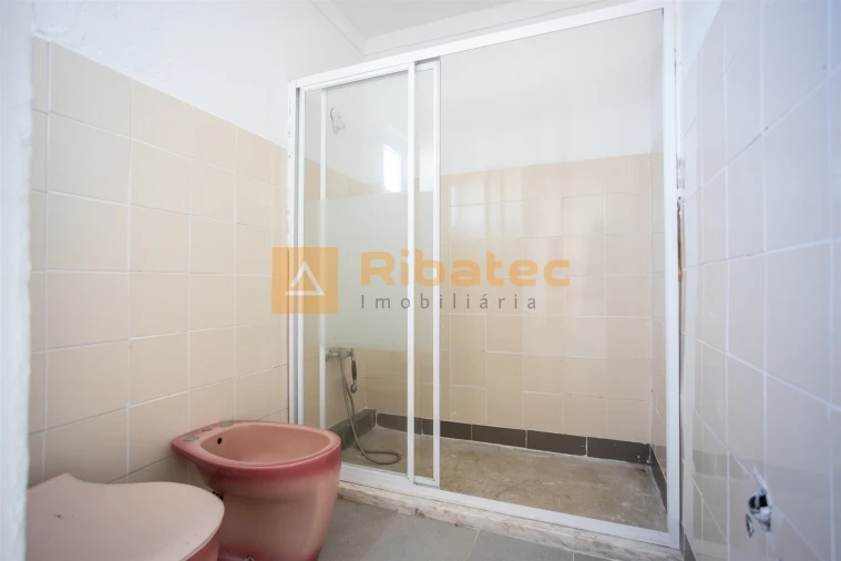 Moradia T2 para Venda em Coruche, Fajarda e Erra Foto 6