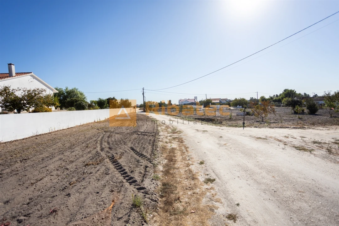 Moradia T2 para Venda em Coruche, Fajarda e Erra Foto 15