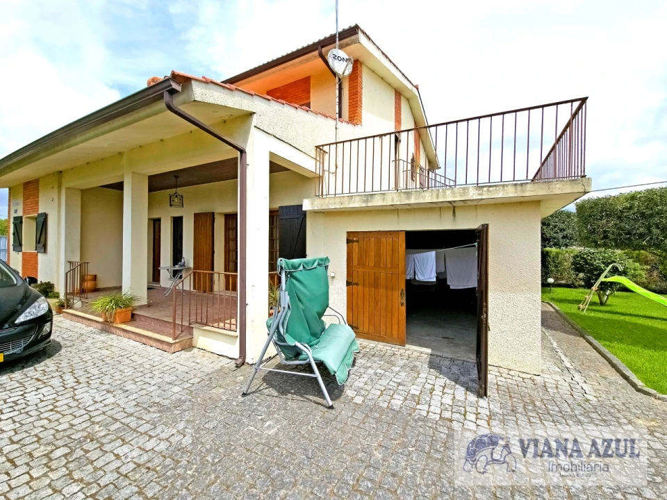 Moradia T7 para Venda em Santa Maria Maior e Monserrate e Meadela Foto 1