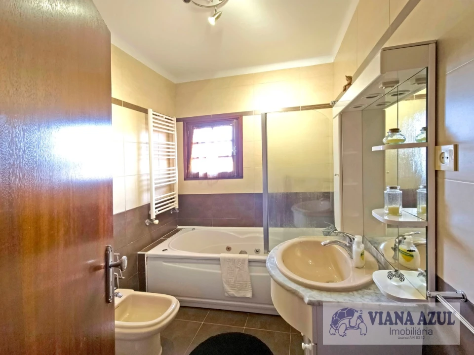 Moradia T7 para Venda em Santa Maria Maior e Monserrate e Meadela Foto 42