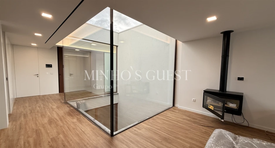 Moradia T3 para Venda em Palmeira Foto 4