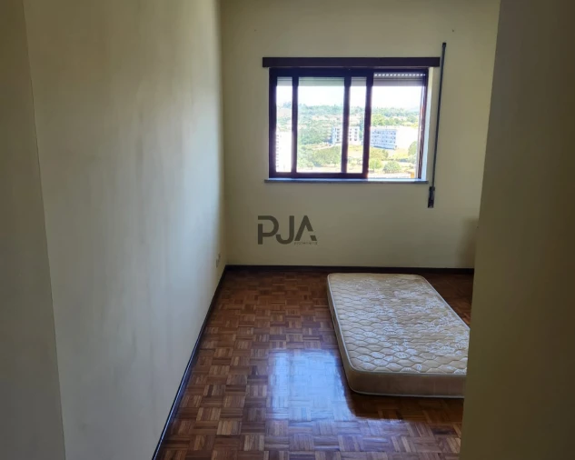 Apartamento T3 para Arrendamento em Mangualde, Mesquitela e Cunha Alta Foto 11