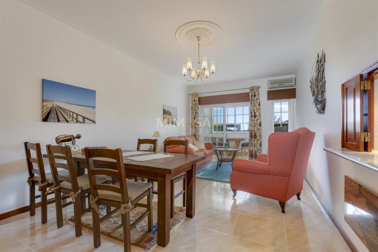 Apartamento T1 para Venda em Lagos (São Sebastião e Santa Maria) Foto 2