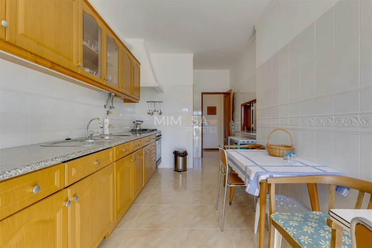 Apartamento T1 para Venda em Lagos (São Sebastião e Santa Maria) Foto 11