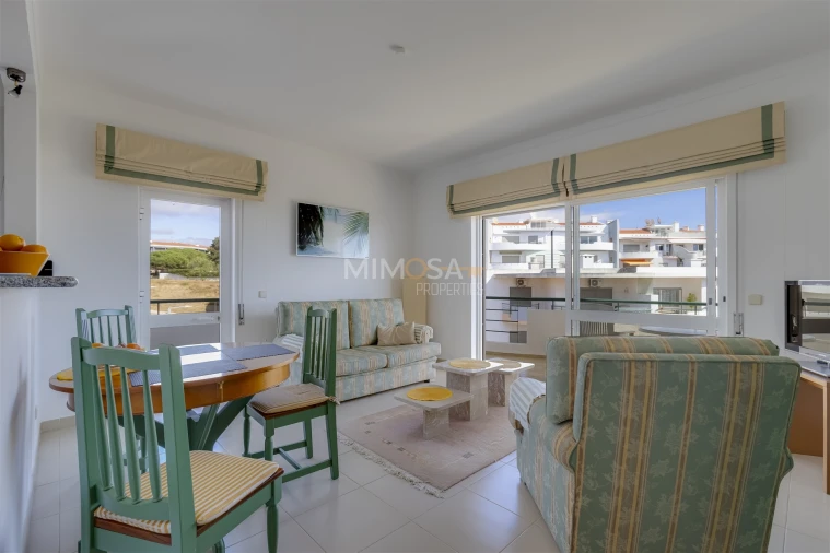 Apartamento T2 para Venda em Lagos (São Sebastião e Santa Maria) Foto 4