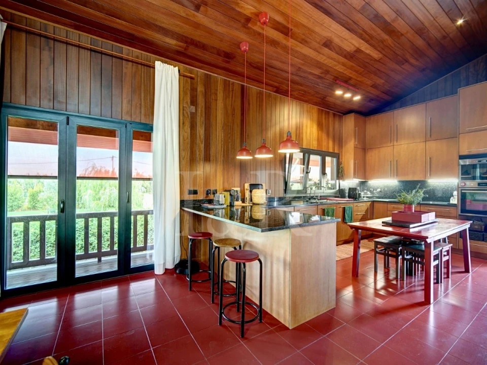 Moradia T3 para Venda em Sarilhos Grandes Foto 17