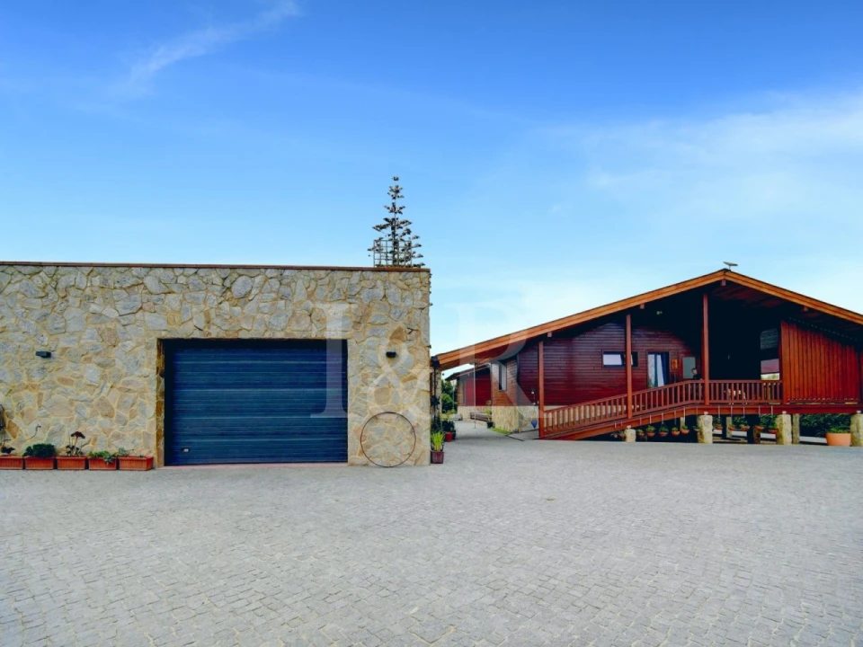 Moradia T3 para Venda em Sarilhos Grandes Foto 37