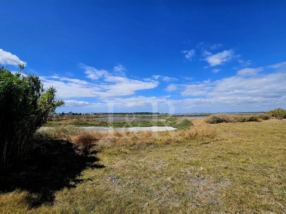 Moradia T3 para Venda em Sarilhos Grandes Foto 56