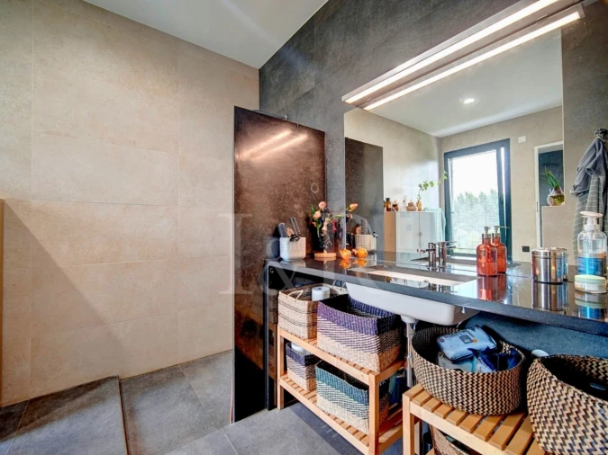 Moradia T3 para Venda em Sarilhos Grandes Foto 32