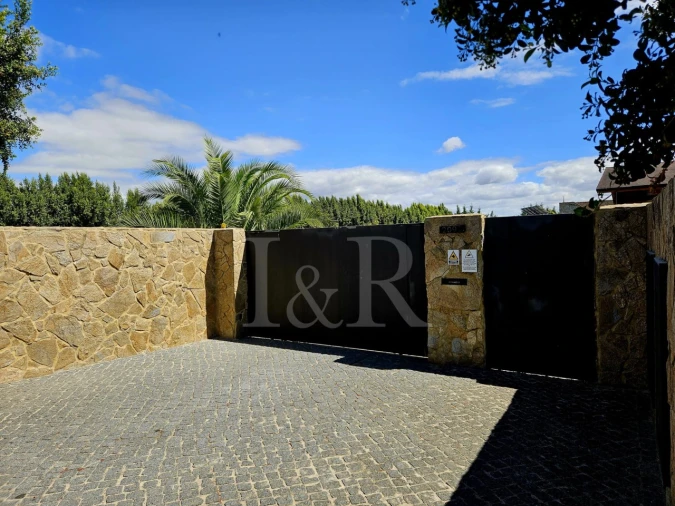 Moradia T3 para Venda em Sarilhos Grandes Foto 50