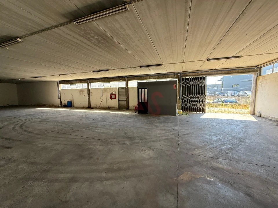 Armazém para Venda em Manhente Foto 9