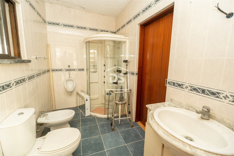 Moradia T5 para Venda em Santa Eufémia e Boa Vista Foto 17