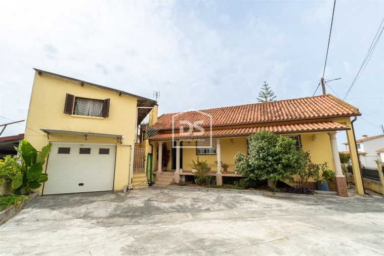 Moradia T5 para Venda em Santa Eufémia e Boa Vista Foto 49