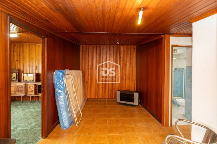 Moradia T5 para Venda em Santa Eufémia e Boa Vista Foto 36