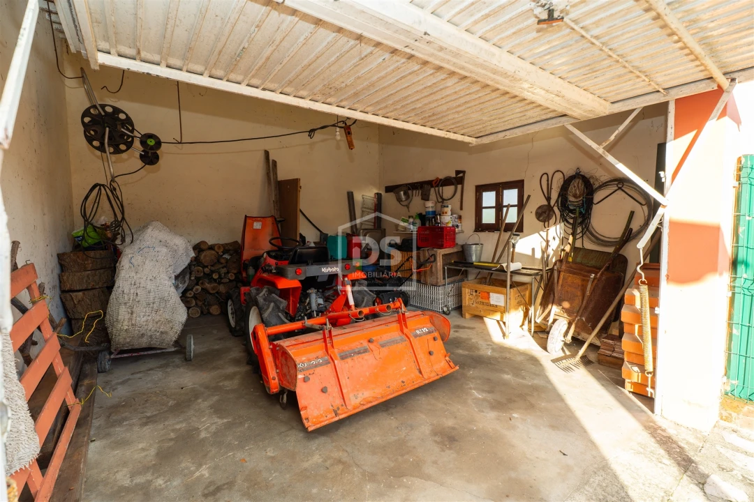 Moradia T4 para Venda em Maceira Foto 42