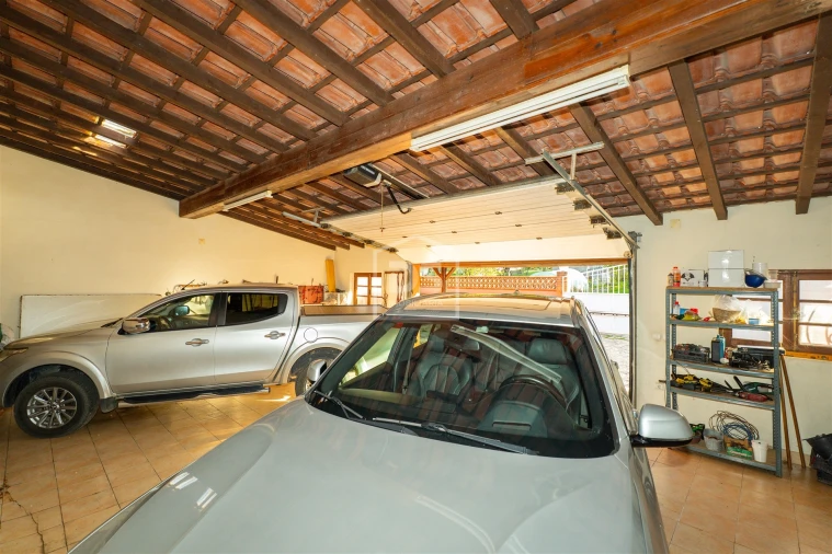 Moradia T4 para Venda em Maceira Foto 45