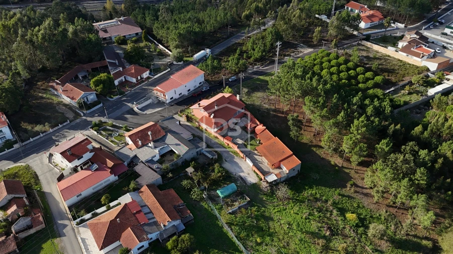 Moradia T4 para Venda em Maceira Foto 51