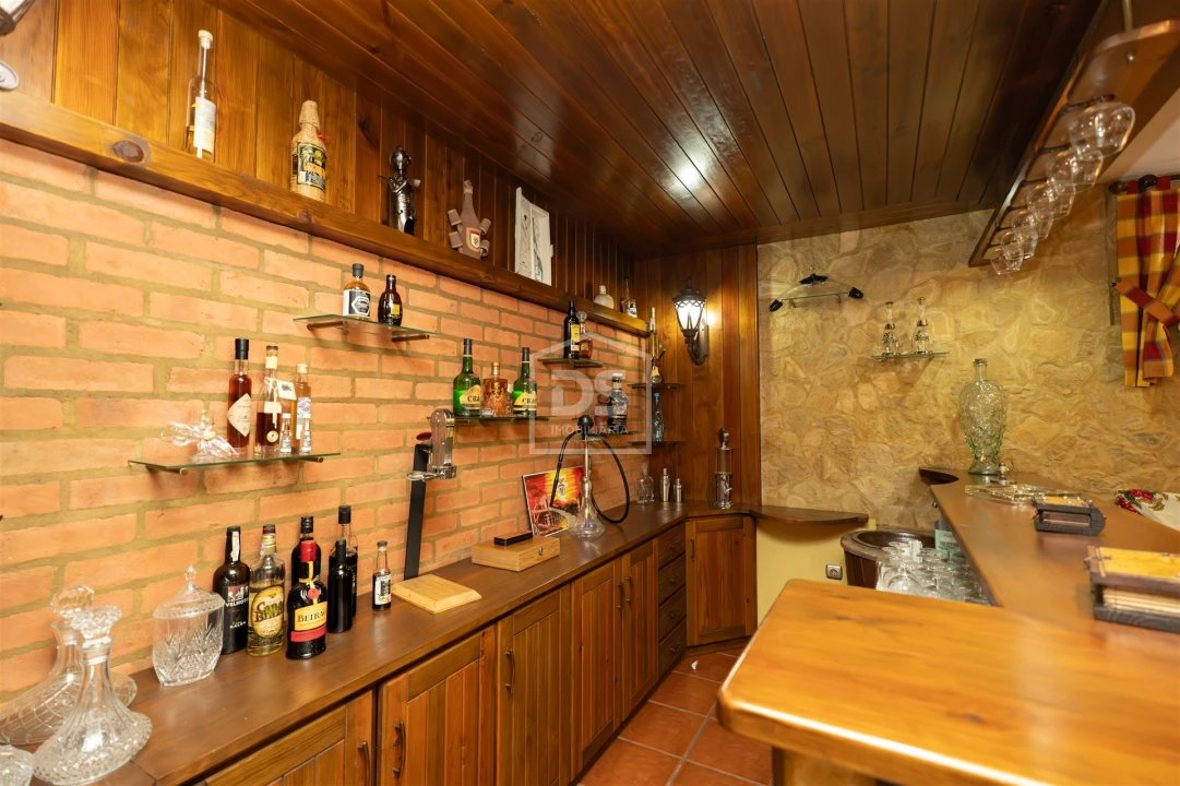 Moradia T4 para Venda em Maceira Foto 32