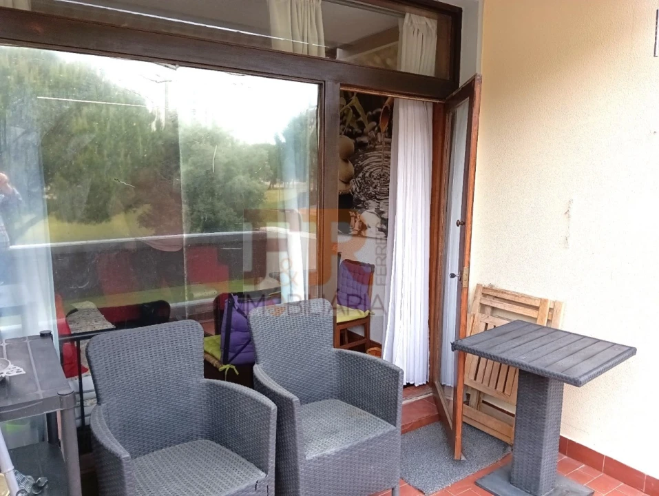 Apartamento T1 para Venda em Carvalhal Foto 12