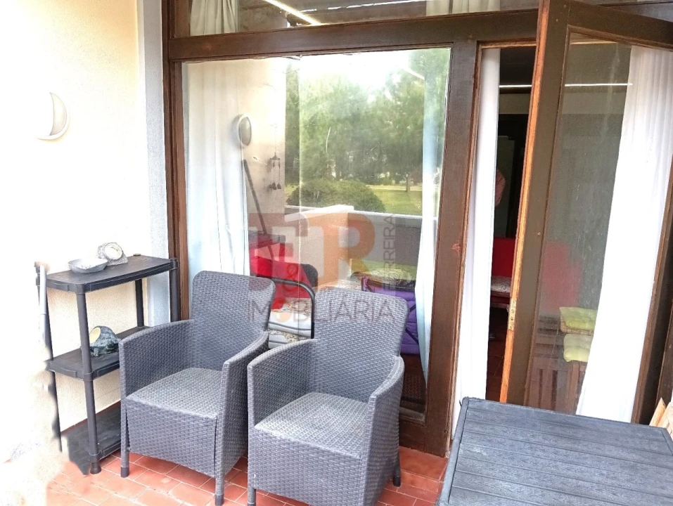 Apartamento T1 para Venda em Carvalhal Foto 29