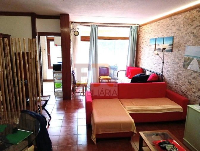 Apartamento T1 para Venda em Carvalhal Foto 11