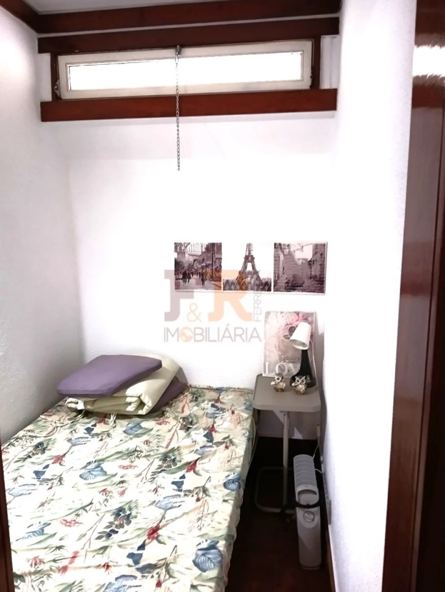 Apartamento T1 para Venda em Carvalhal Foto 21